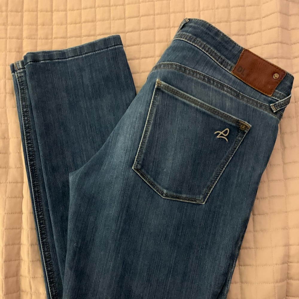 DL1961 Nicky mid rise cigarette jeans size 28